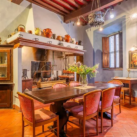 Palazzo Tombesi Trecci Appartamento *